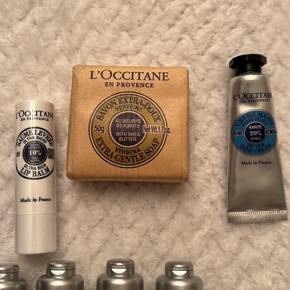 LOCCITANE Travel Set with Bag Verbena Collection NEW - Picture 2 of 7